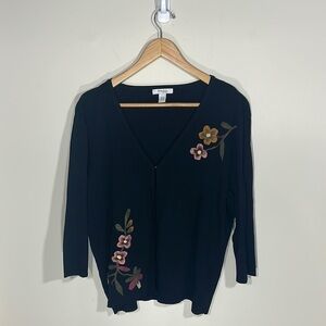 Dress Barn Blue Embellished Floral Flower 3/4 Sleeve Blouse size 18/20 Plus